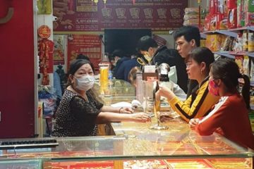 Giá vàng hôm nay ngày 5/8: Giá vàng trong nước tăng mạnh gần 600.000 đồng/lượng